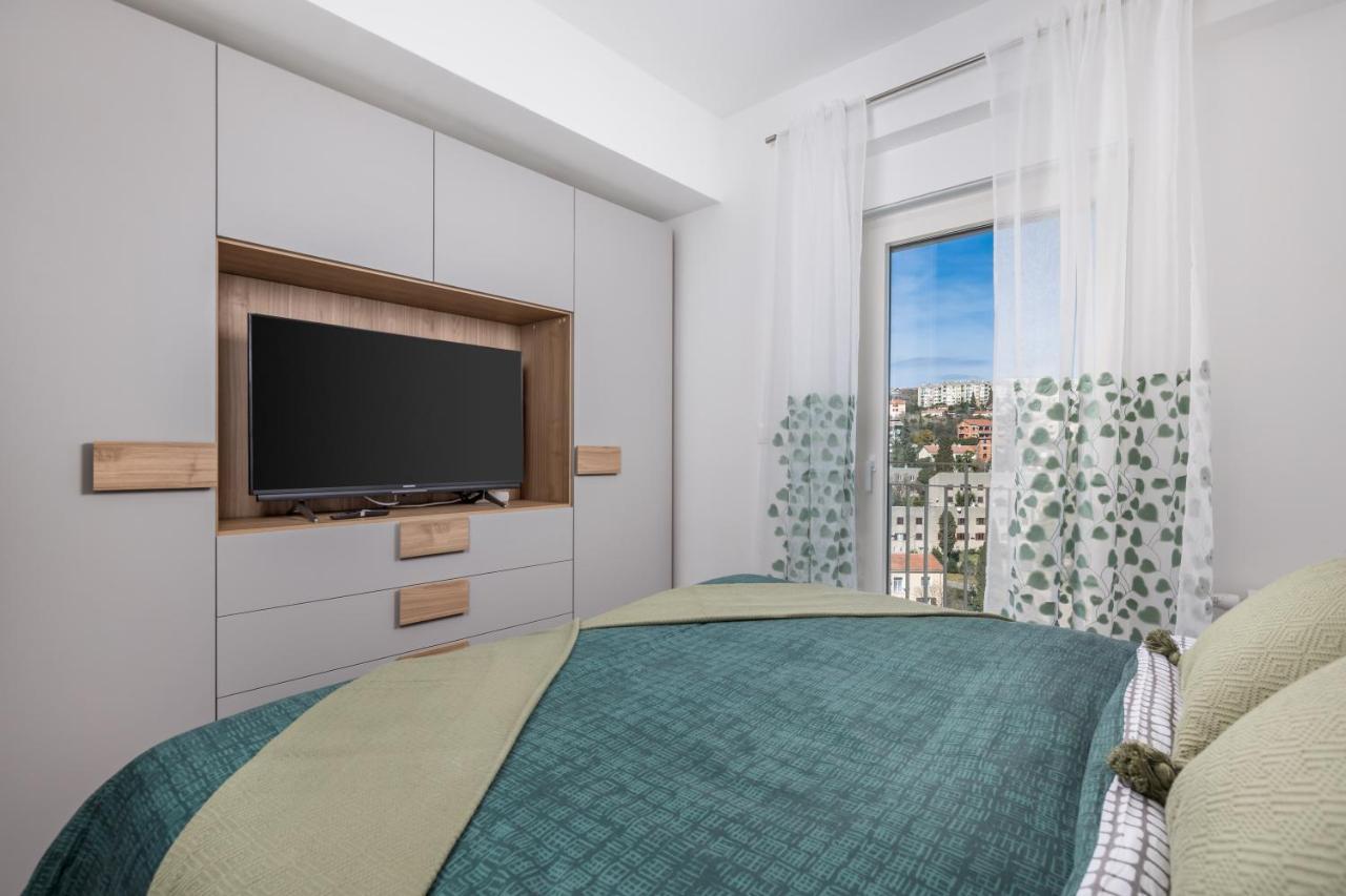Apartman Flos Maris Rijeka Bagian luar foto