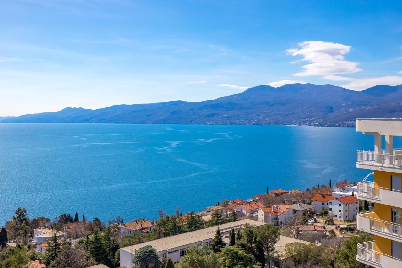Apartman Flos Maris Rijeka Bagian luar foto